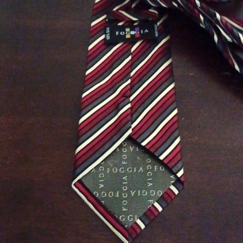 FOGGIA Silk Necktie - Picture 3 of 3